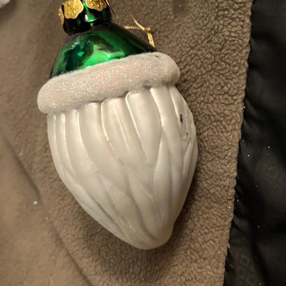 SET OF 4 GLASS CHRISTMAS SANTA CLAUS ORNAMENTS - Picture 4 of 13